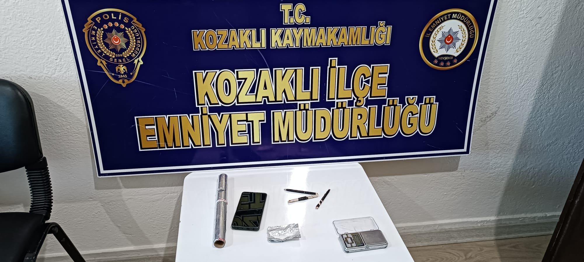 Kozaklı’da ruhsatsız silah ve uyuşturucu madde yakalandı (1)