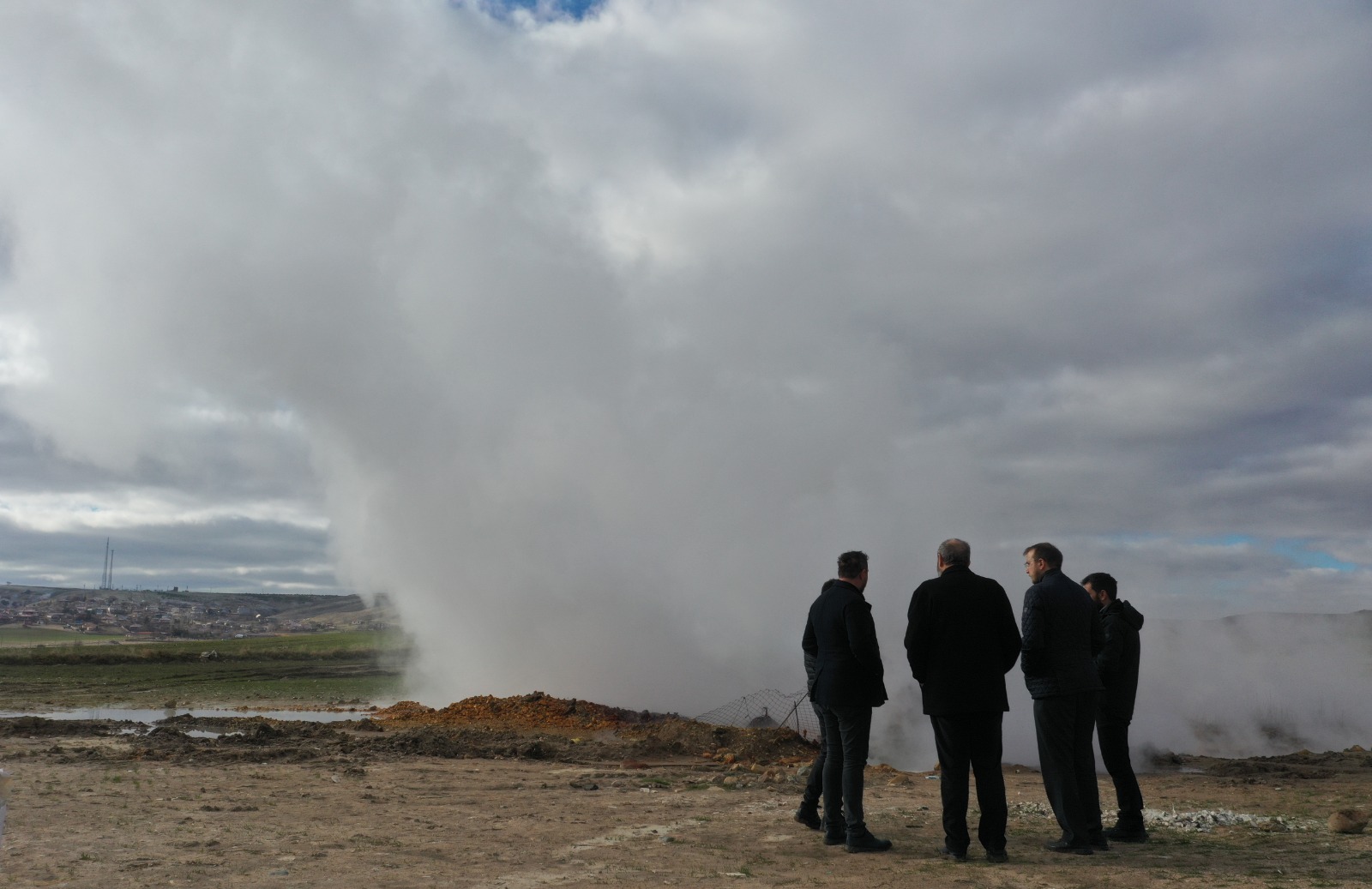 Kurulacak Jeotermal Kaynaklı Osb 1500 Kişiye Istihdam Sağlayacak 3