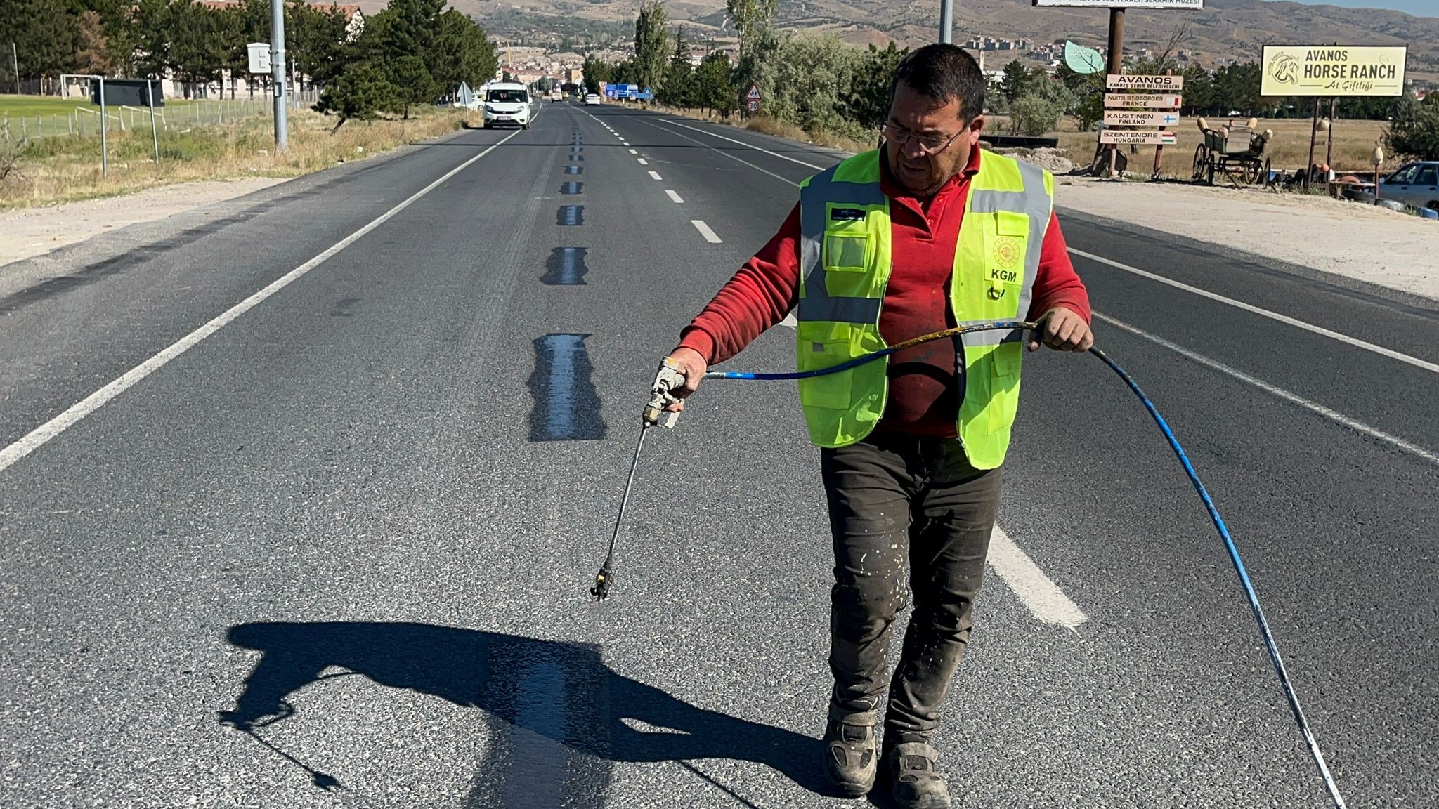 Avanos Çavuşin Göreme Yolunda Kafa Karıştıran Çizgiler Siliniyor 1