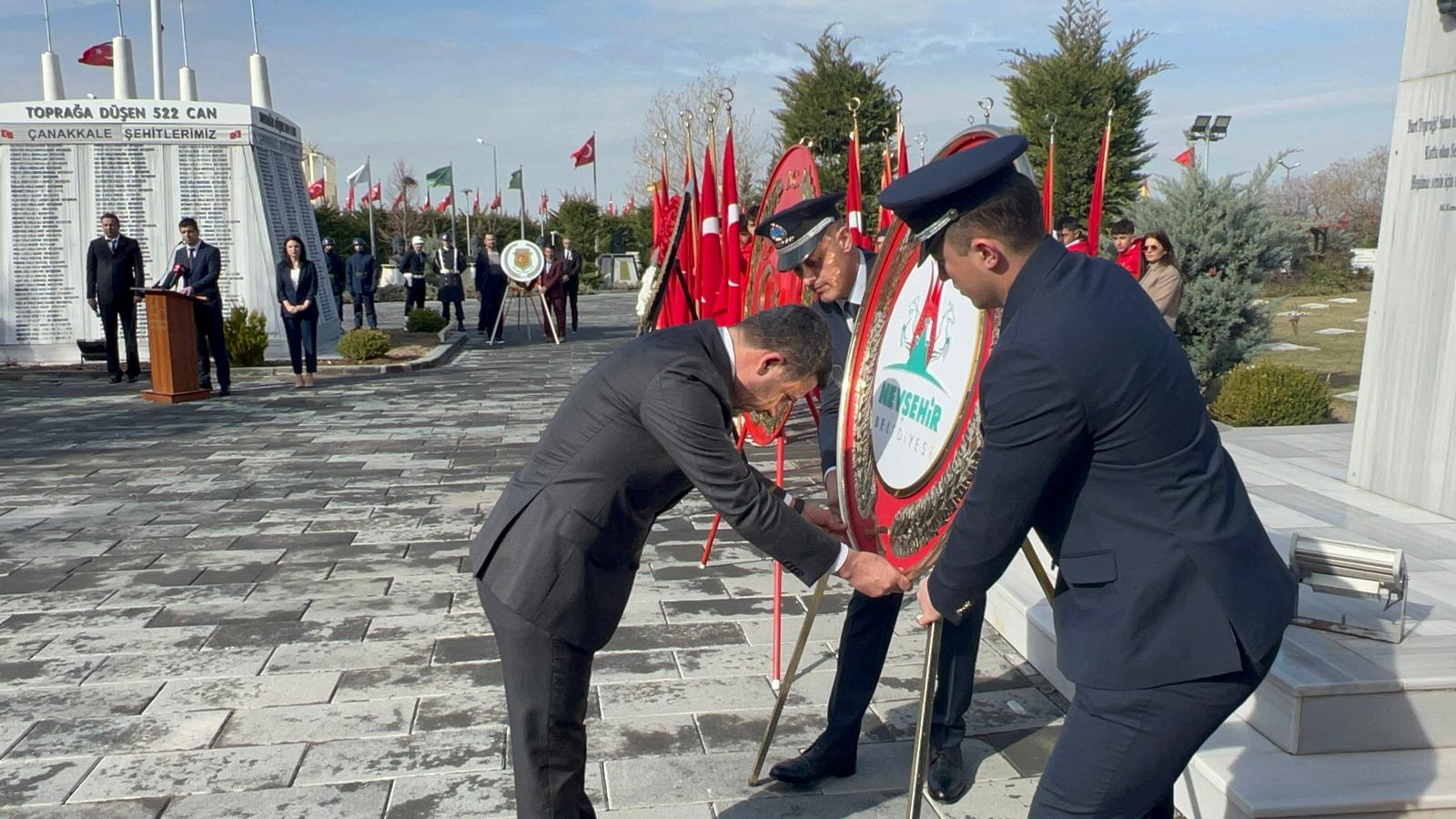 Çanakkale Zaferi'nin 110. Yıldönümünde Çelenk Sunuldu (1)