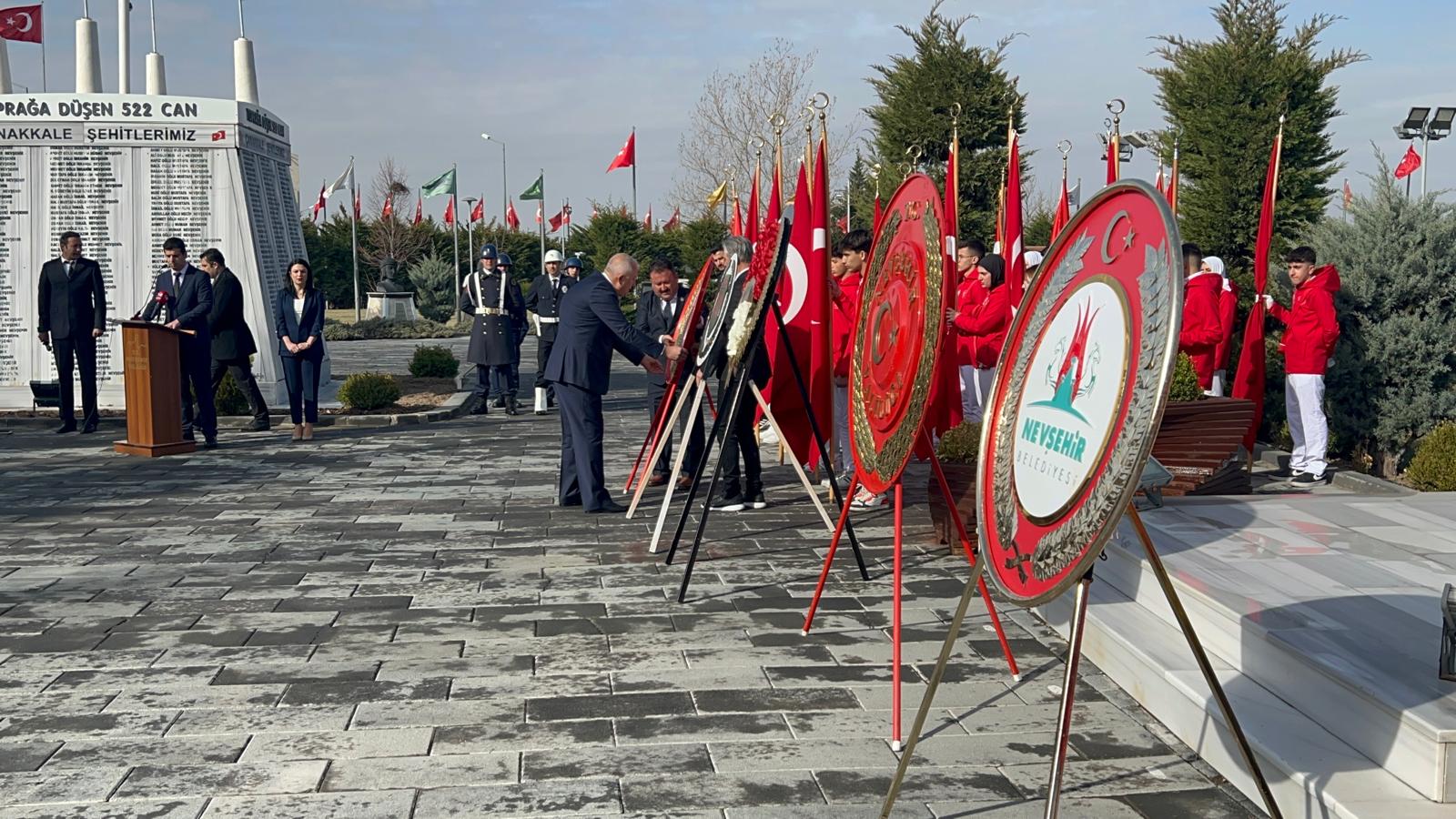 Çanakkale Zaferi'nin 110. Yıldönümünde Çelenk Sunuldu (5)