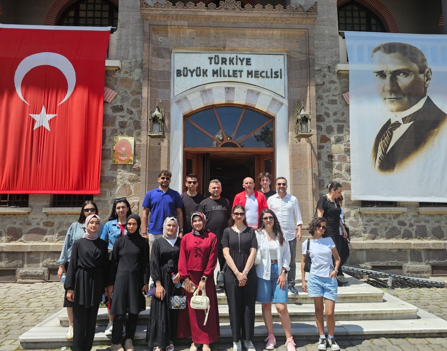 Nevşehir Hacı Bektaş Veli Üniversitesi (Nevü) Öğrencileri Ankara'da Tarih Ve Kültürle Buluştu. (1)