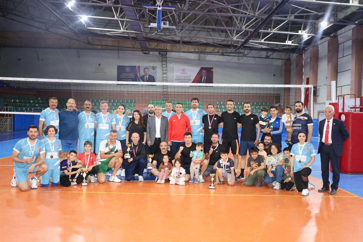 Nevşehir’de Voleybol Müsabakaları Sona Erdi