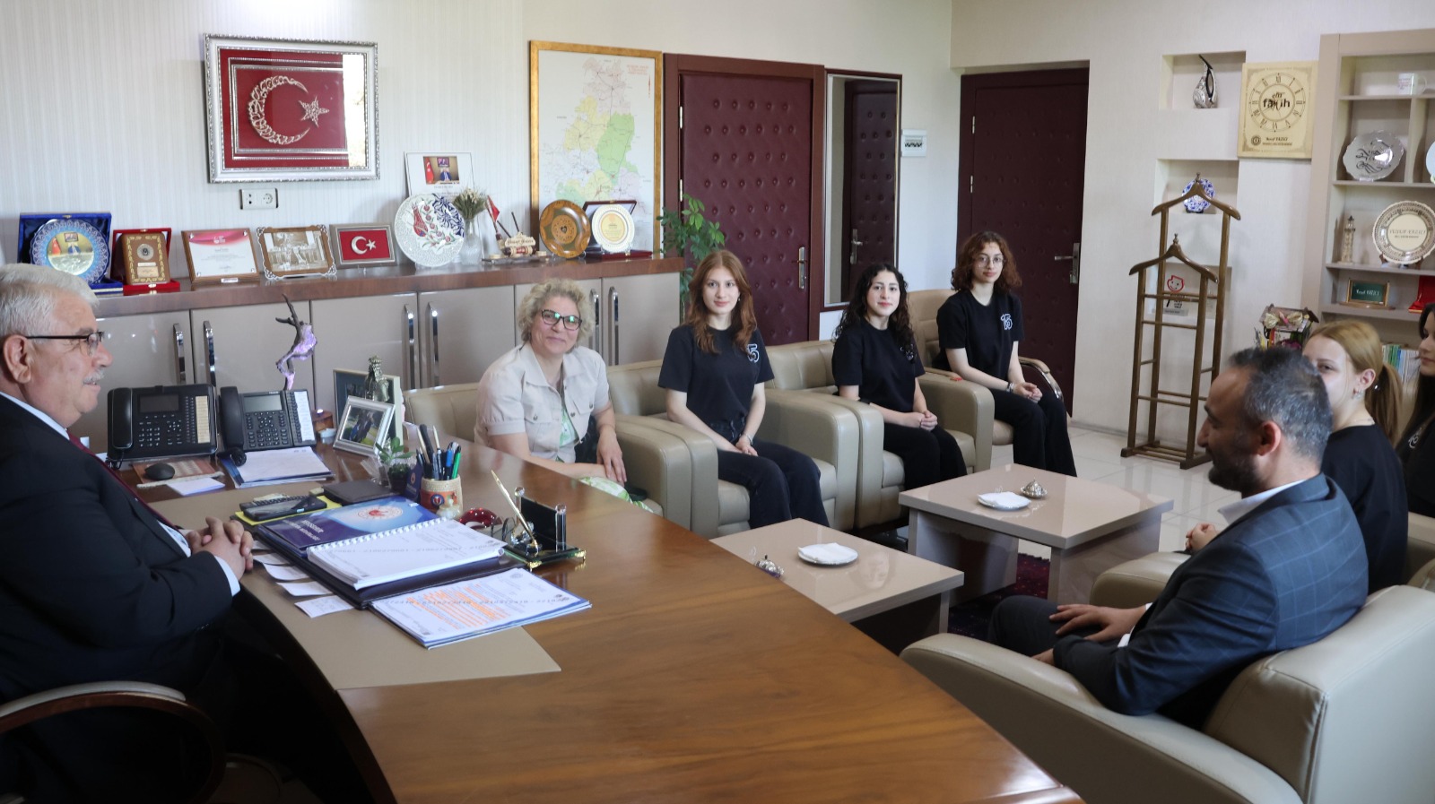 Uluslararası Projeler Hakkında Yazıcı’ya Bilgi Verdiler (2)
