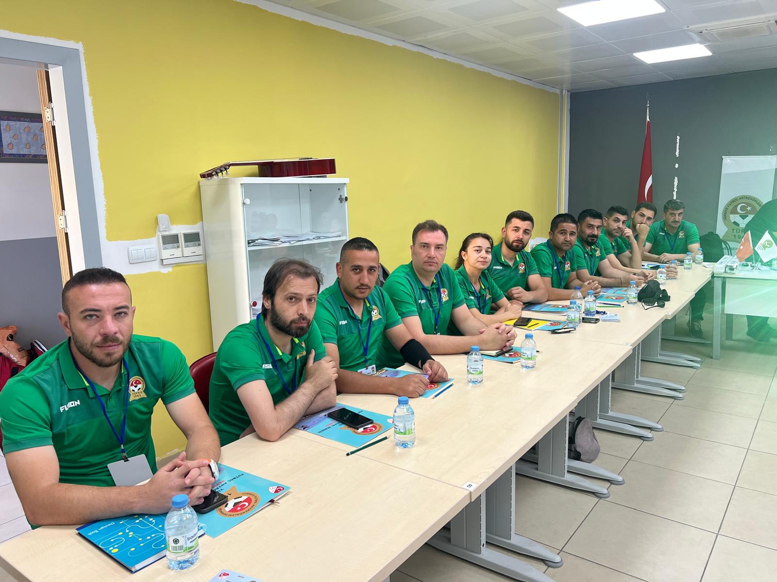 Kenan Gerçeker Antrenör Kursu Başladı (1)