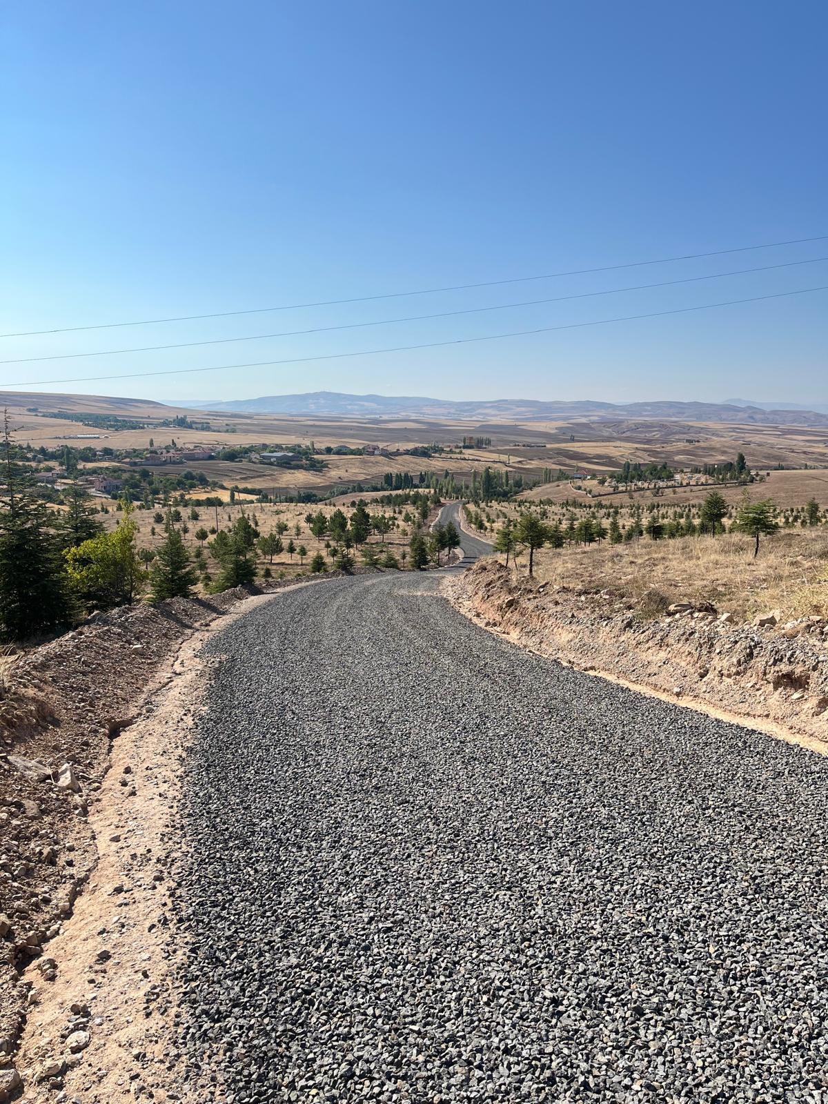 5 Bin 300 Metre Sathi Kaplama Yapıldı