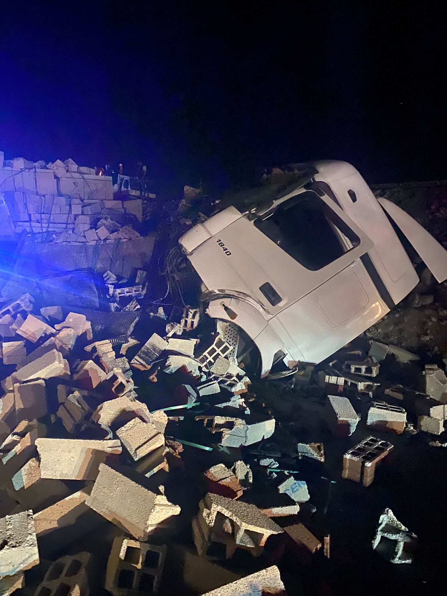 572Fc213 A598 4A37 Ab2D C75421Eb751E