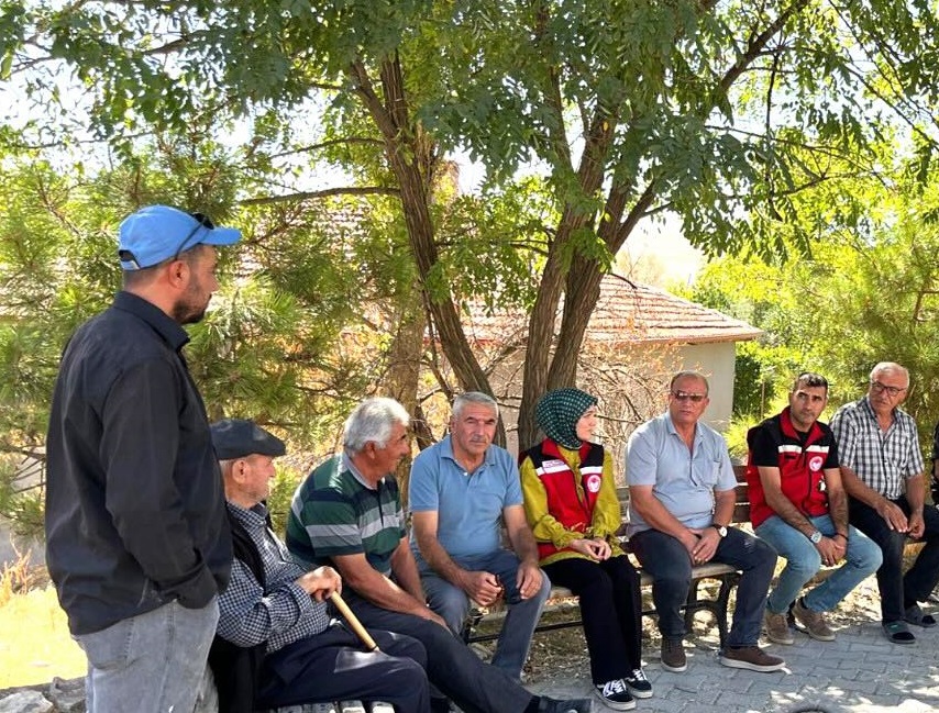 Çiftçilere Hayvan Hastalıkları Konusu Anlatıldı (3)