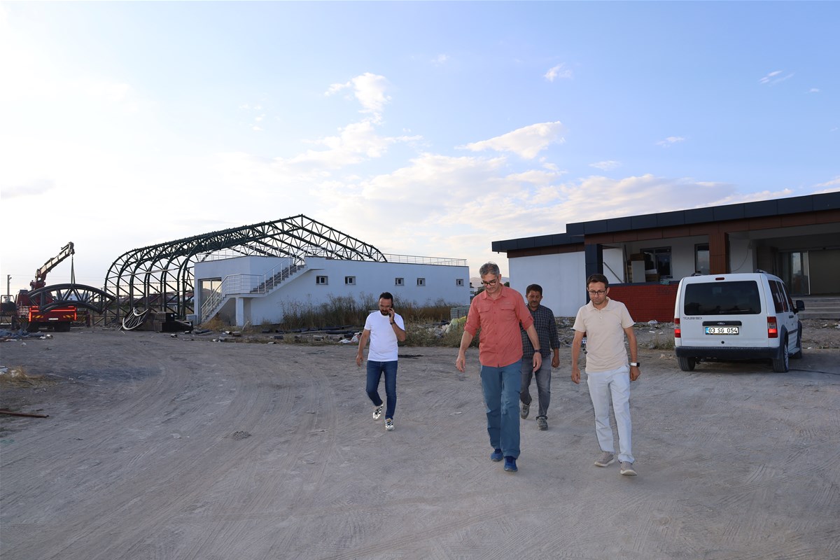 “Gençlere Ve Tüm Vatandaşlara Hizmet Verecek” (1)