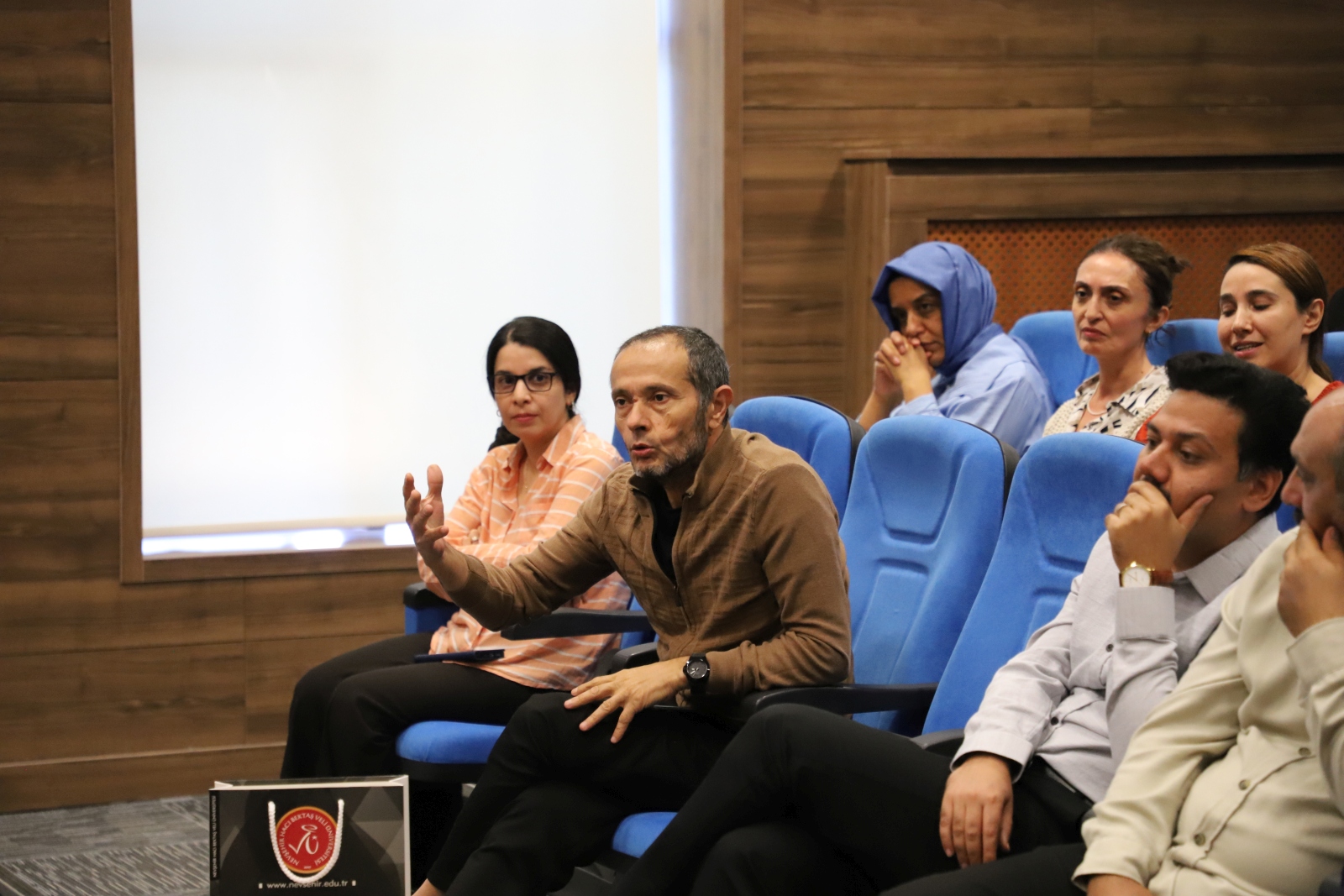 Nevü’de Eleştirel Düşünce Konusu Konuşuldu (4)