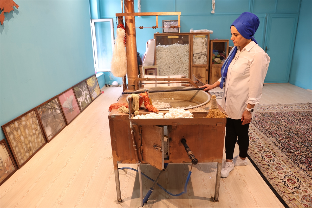 A A 20251028 39542075 39542063 K O Z A D A N E L D E E T T I G I I P E G I T E Z G A H T A S A N A T E S E R I H A L I L A R A D O N U S T U R U Y O R