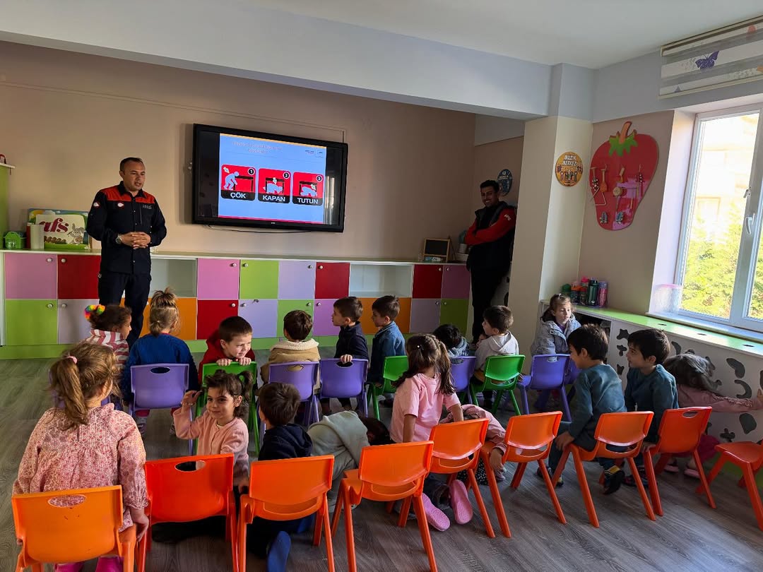 İlimizde Afet Kültürünü Ve Afet Bilincini Oluşturmak Amacıyla Eğitim Faaliyetlerimize Devam Ediy