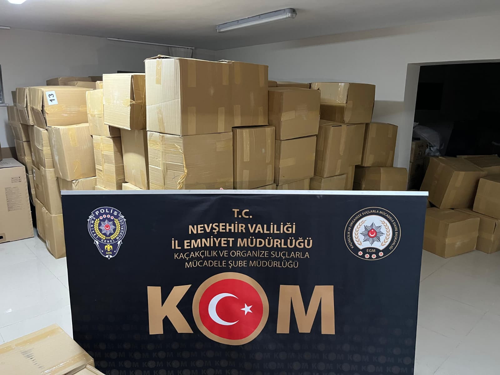 Nevşehir’de Tonlarca Kaçak Tütün Ele Geçirildi (1)