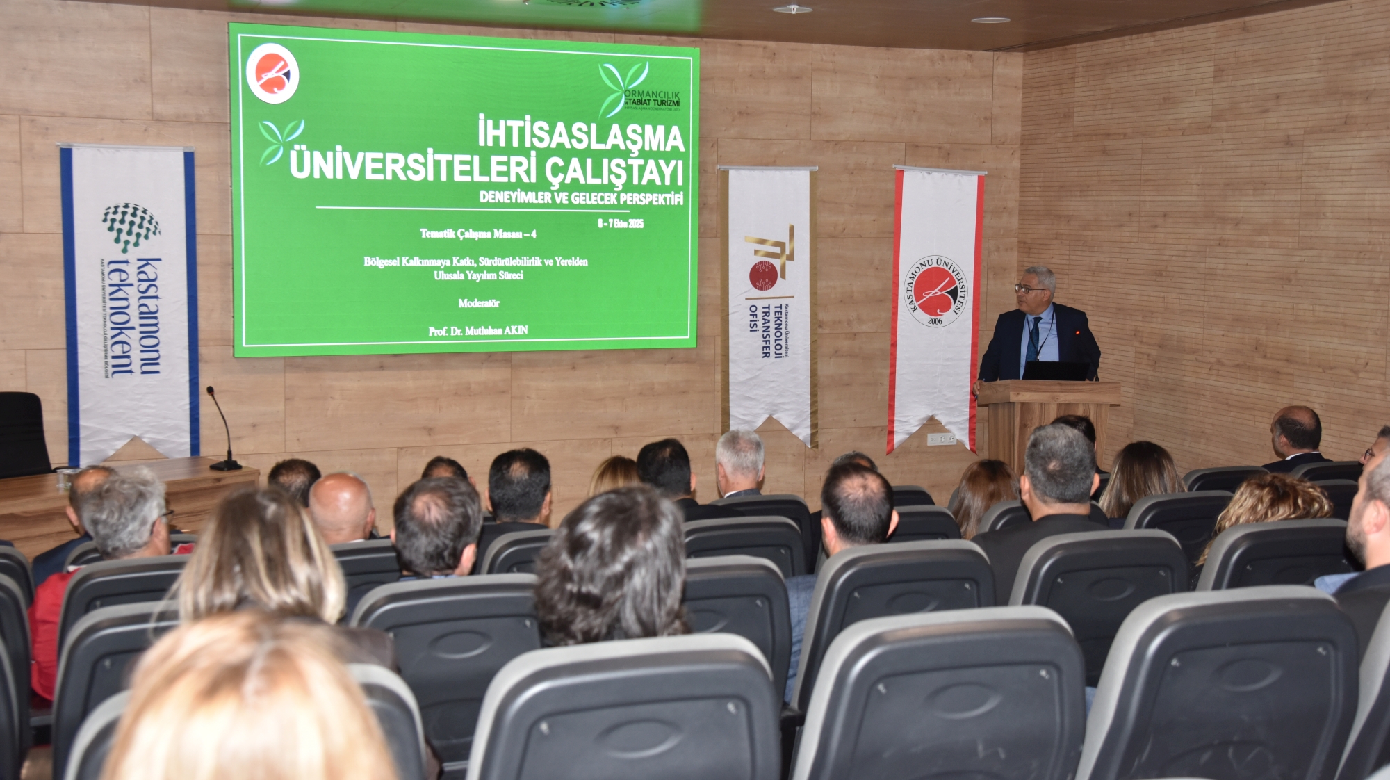 Nevü İhtisaslaşma Üniversiteleri Çalıştayına Katıldı (1)