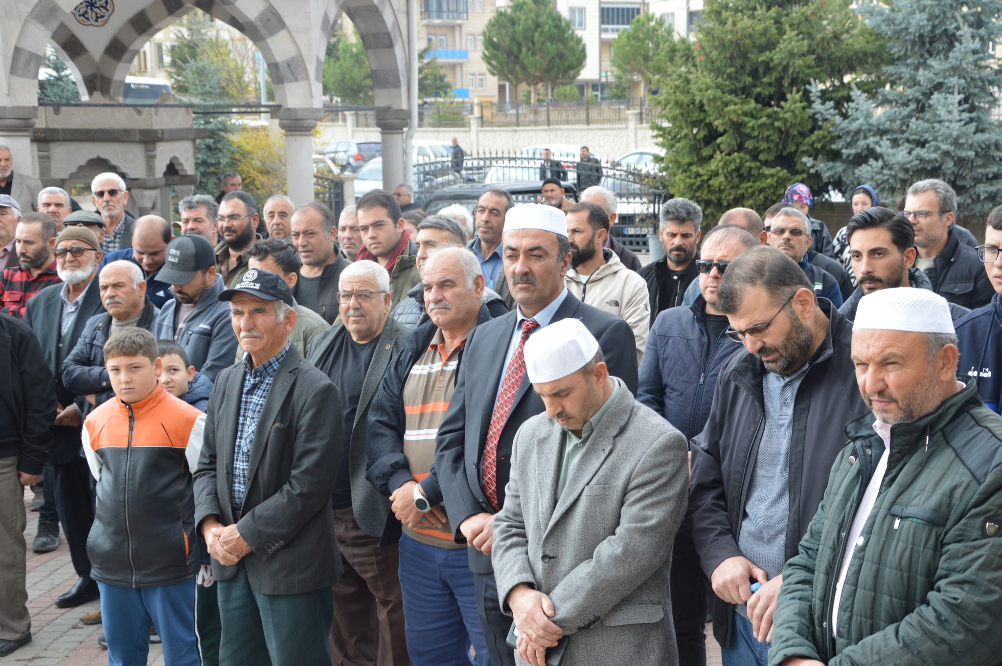 579564155 1239769951516369 7647236982502454062 N