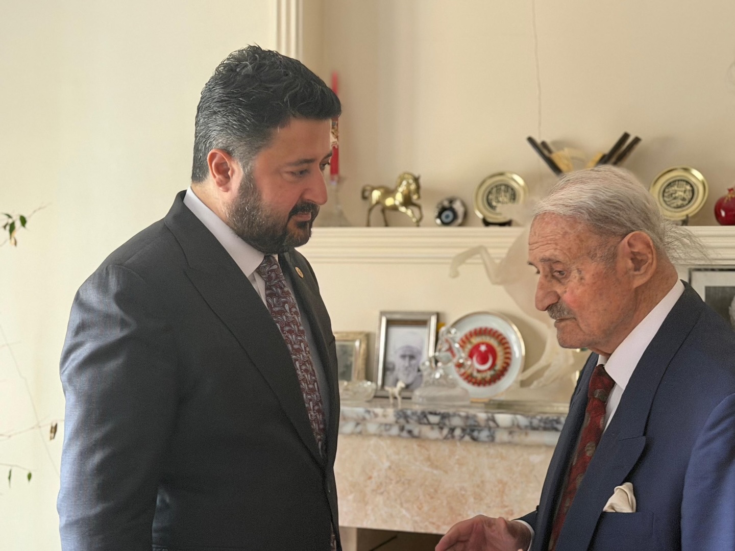 583247198 17965703178005756 7715856132423181185 N