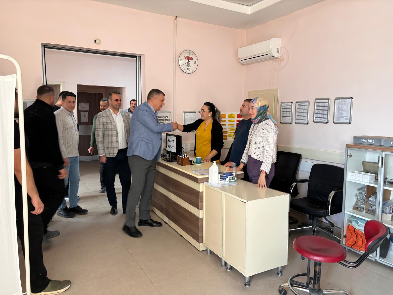 583806998 1257299446432876 2843864678260131138 N