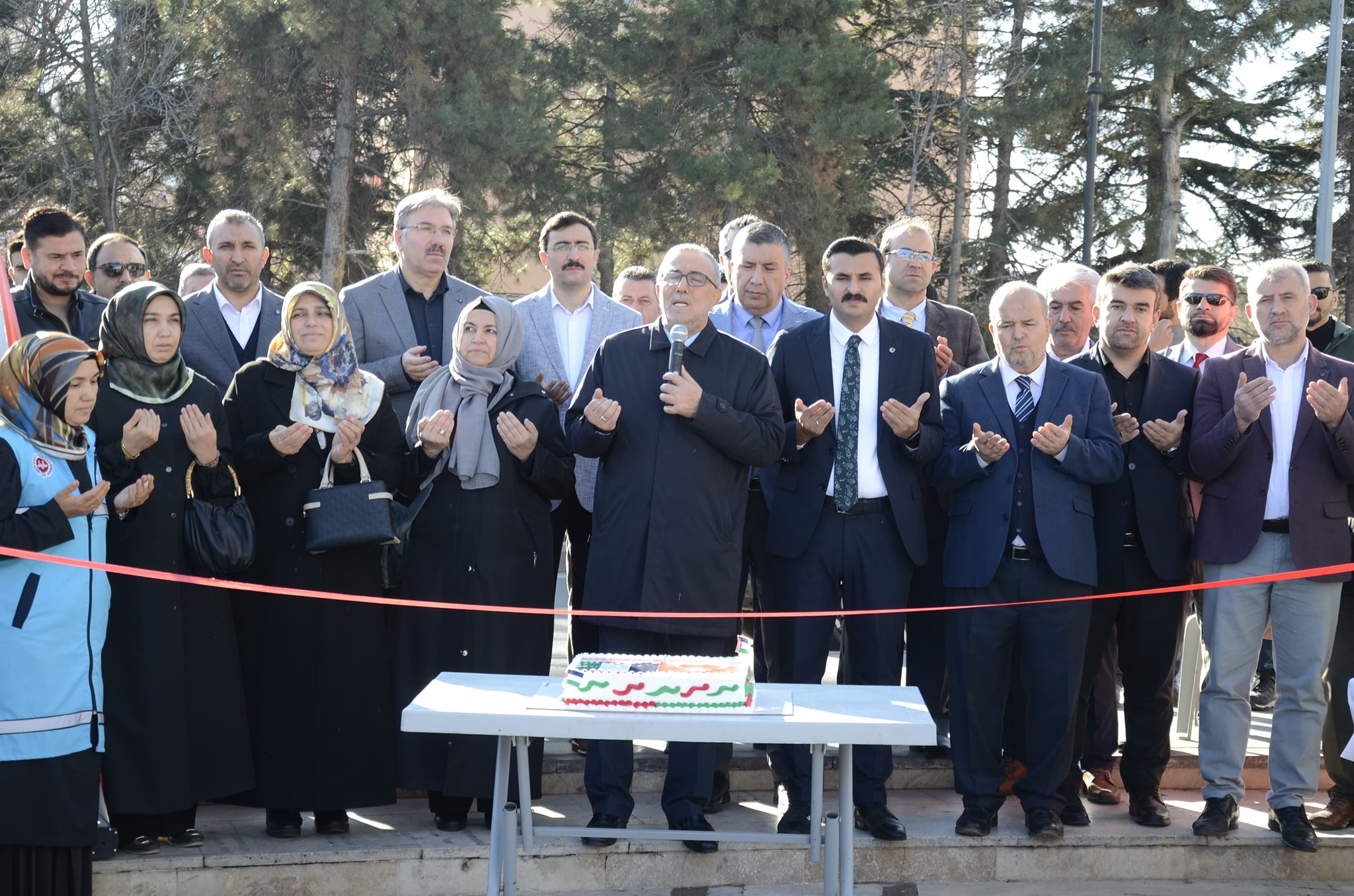 584543599 839219738967579 1035314573650803241 N