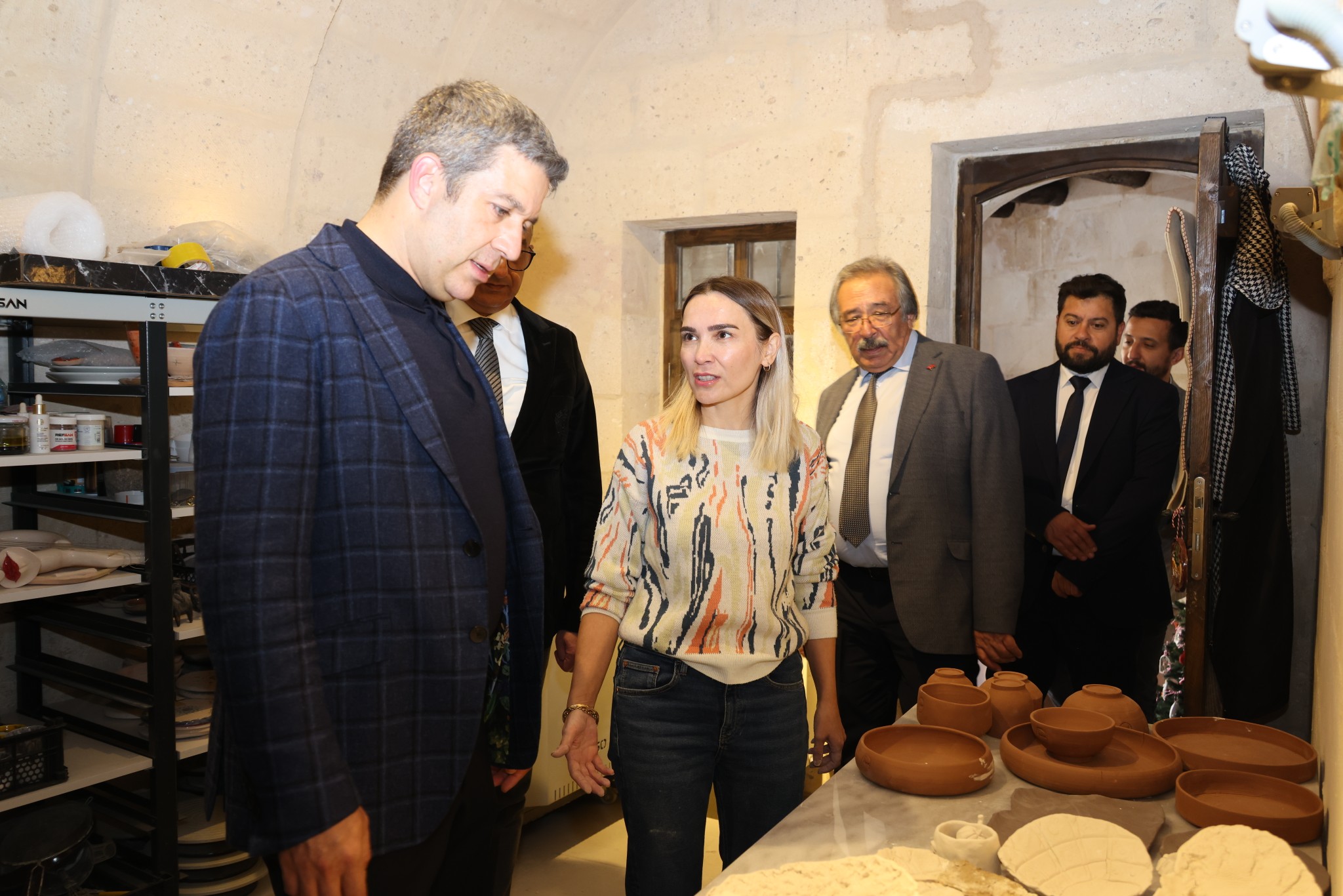 585395268 1174530171443429 6534833238452277061 N