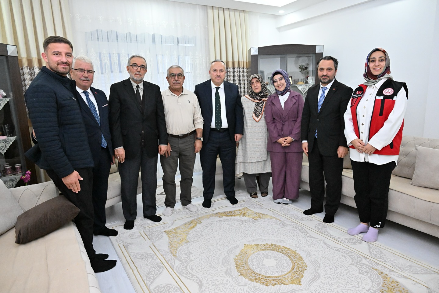 588392724 18077103410186019 3286887948083067424 N