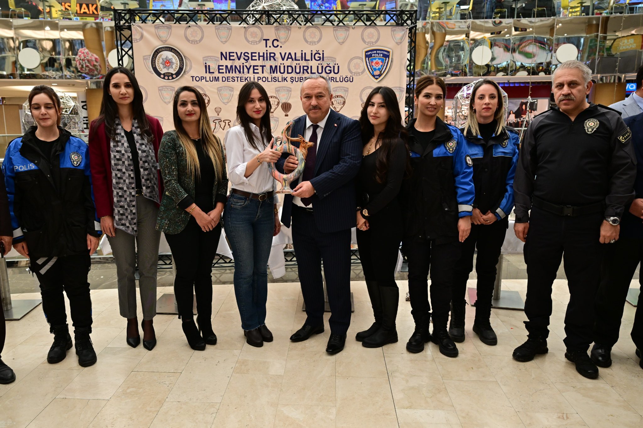 G4 Ks Ij Xc A A8 W 7