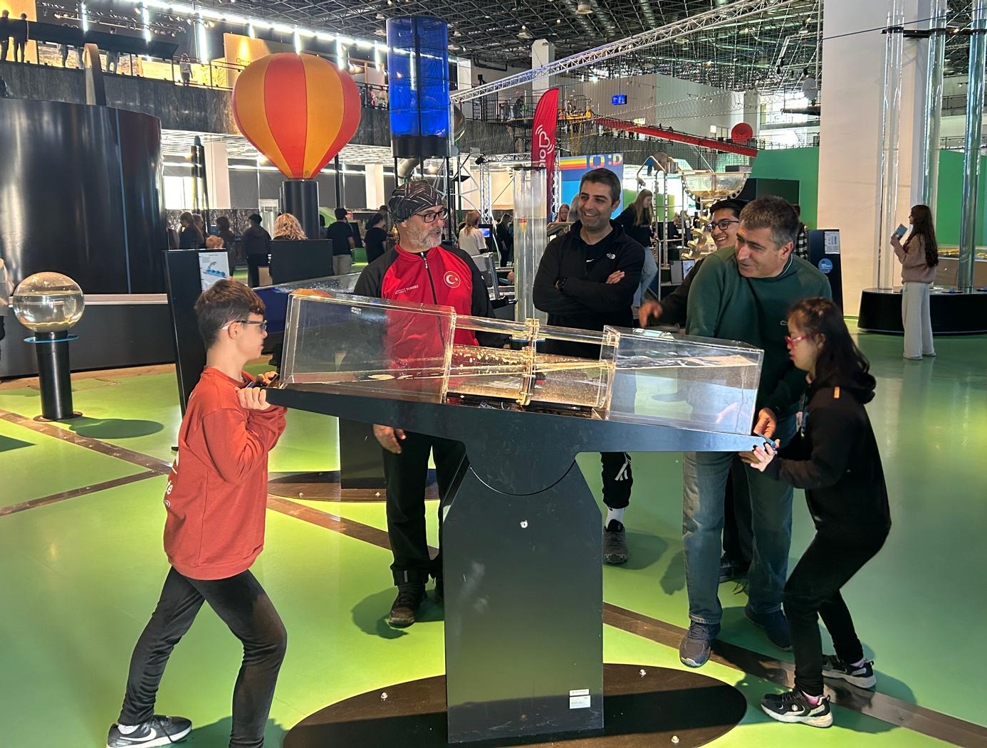 Nevü, Çekya’da Türkiye’yi Temsil Etti (2)