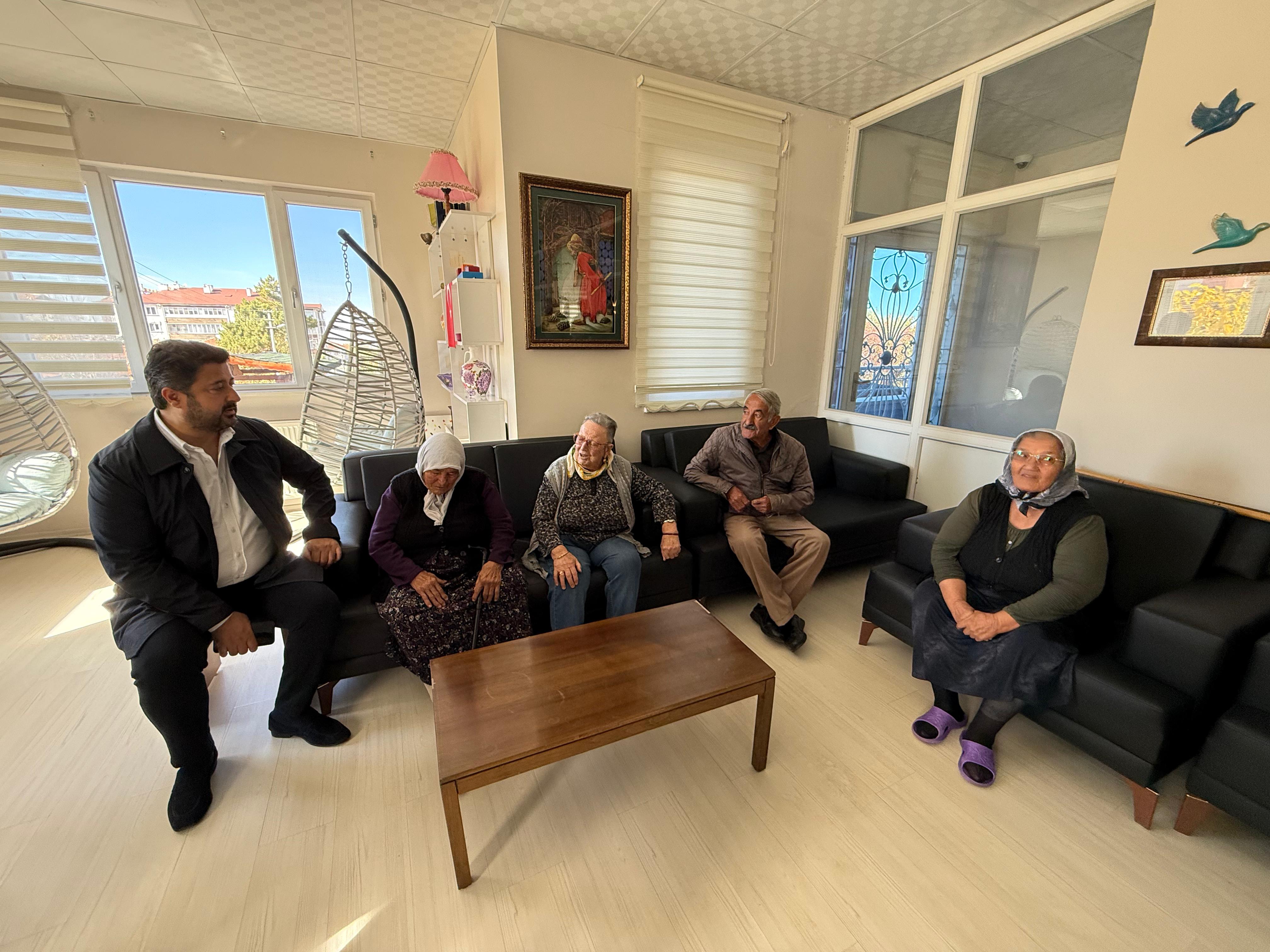 Whatsapp Image 2025 11 01 At 22.28.29 (1)