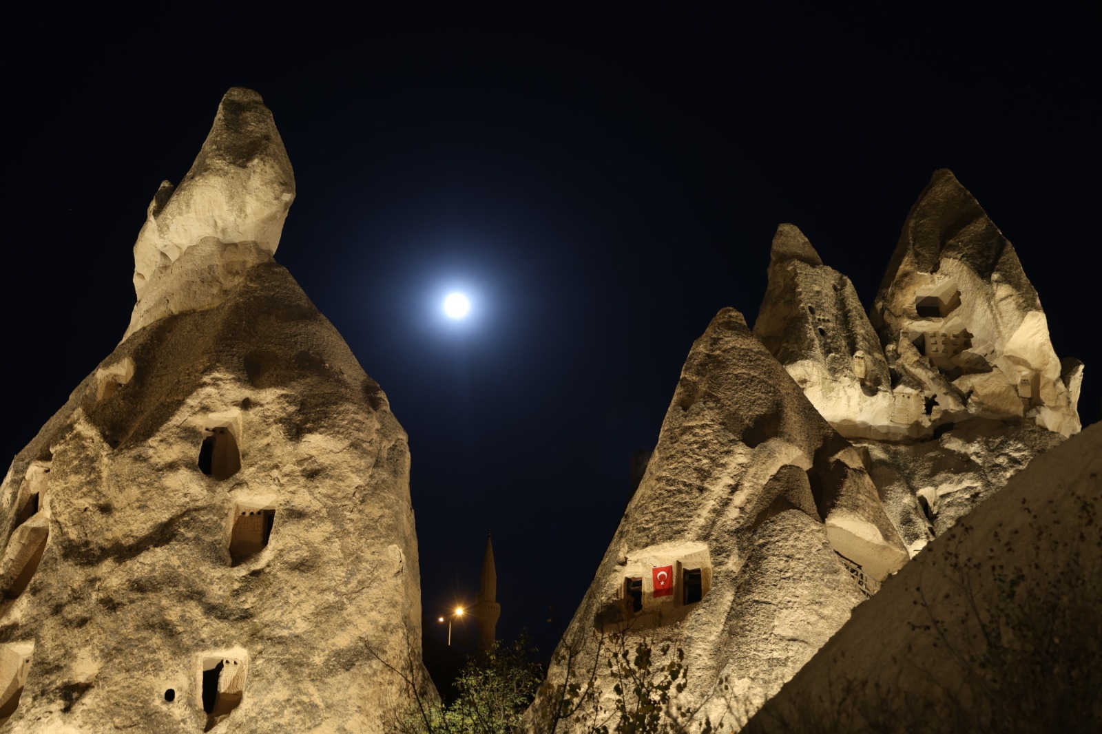 Whatsapp Image 2025 11 05 At 22.59.20 (3)