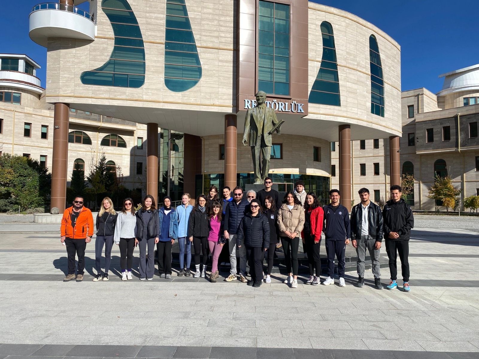 Whatsapp Image 2025 11 07 At 14.05.53 (1)