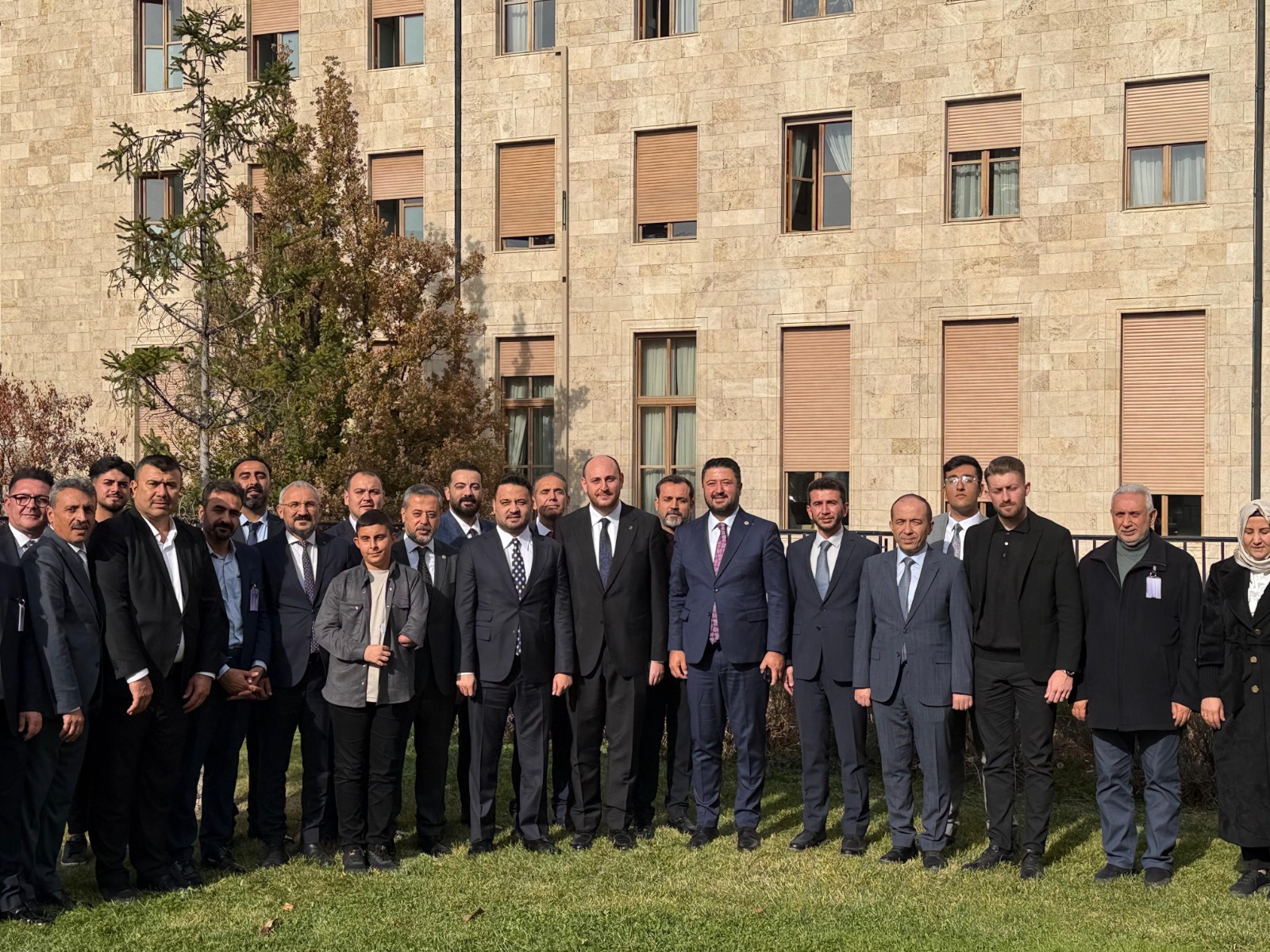 Whatsapp Image 2025 11 19 At 22.05.48 (5)