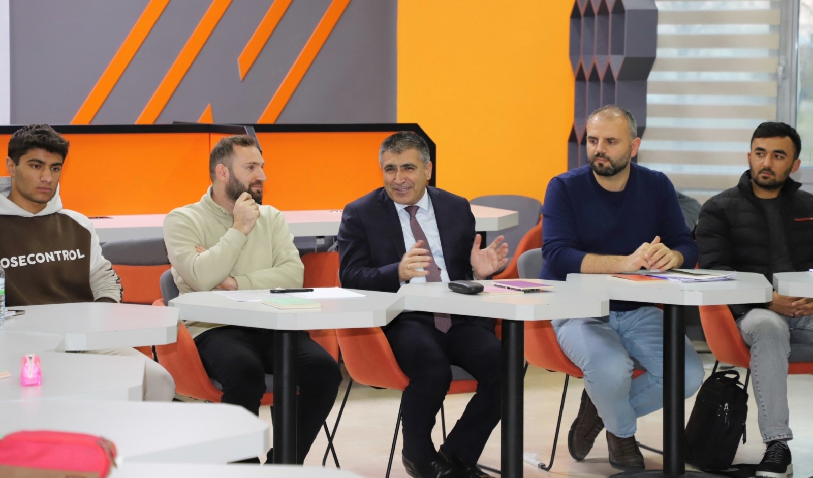 Whatsapp Image 2025 11 22 At 09.16.53