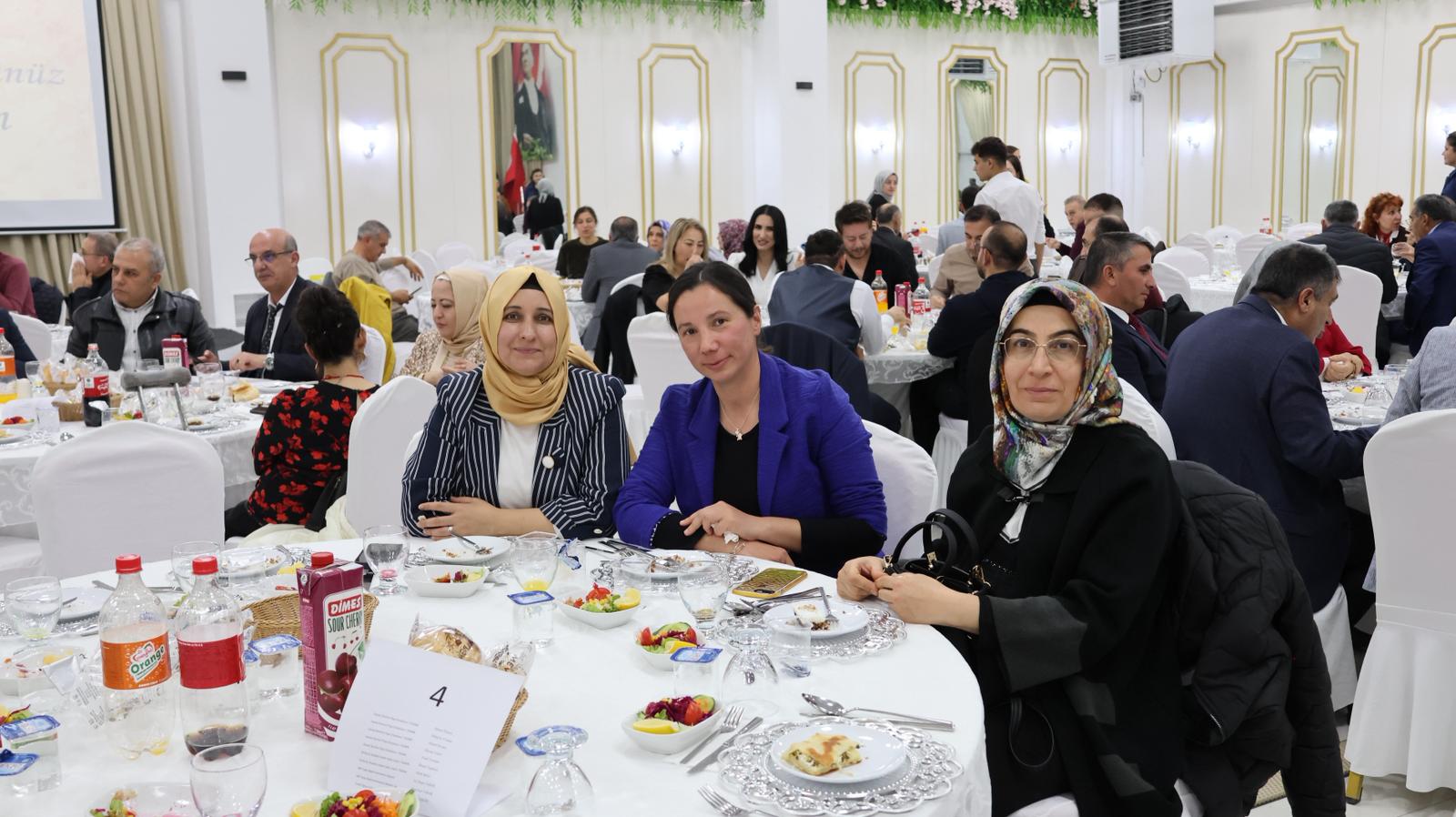 Whatsapp Image 2025 11 24 At 20.25.56 (1)