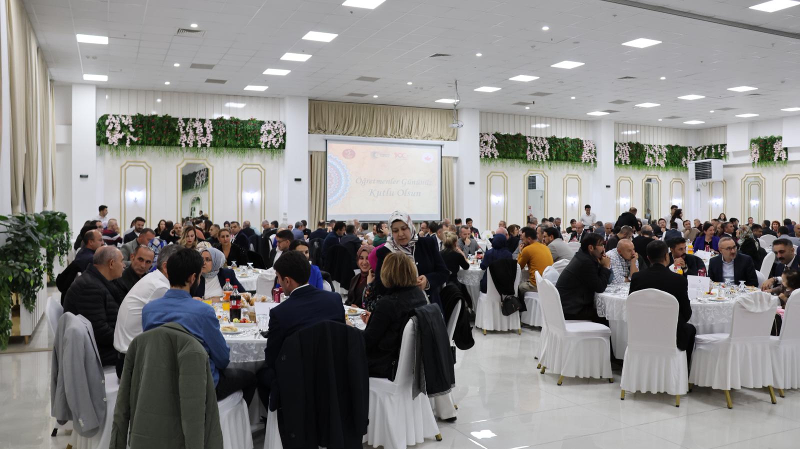 Whatsapp Image 2025 11 24 At 20.25.57 (1)