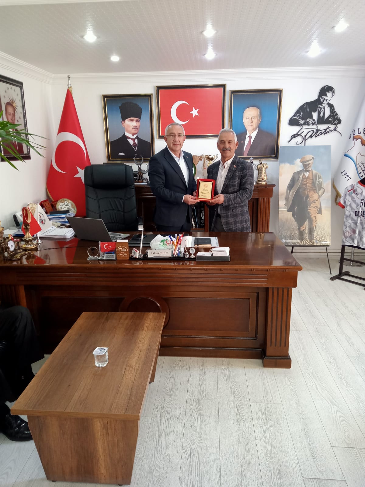 Whatsapp Image 2025 11 26 At 23.28.08