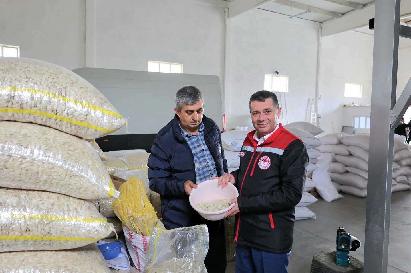 582085207 18174953971371746 4046499615483853033 N