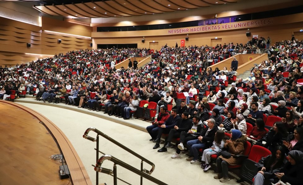 589286148 18353875324166791 357379755939513330 N