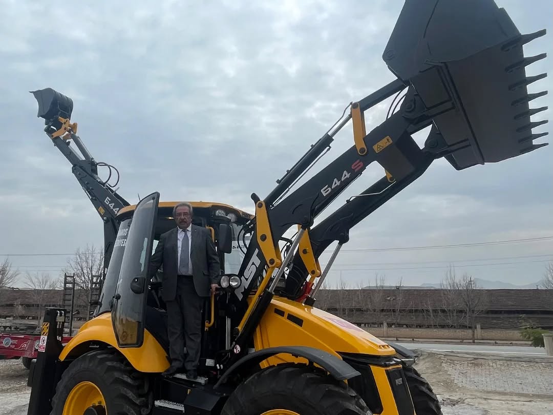 589956949 18184985266360042 3375126454365251310 N