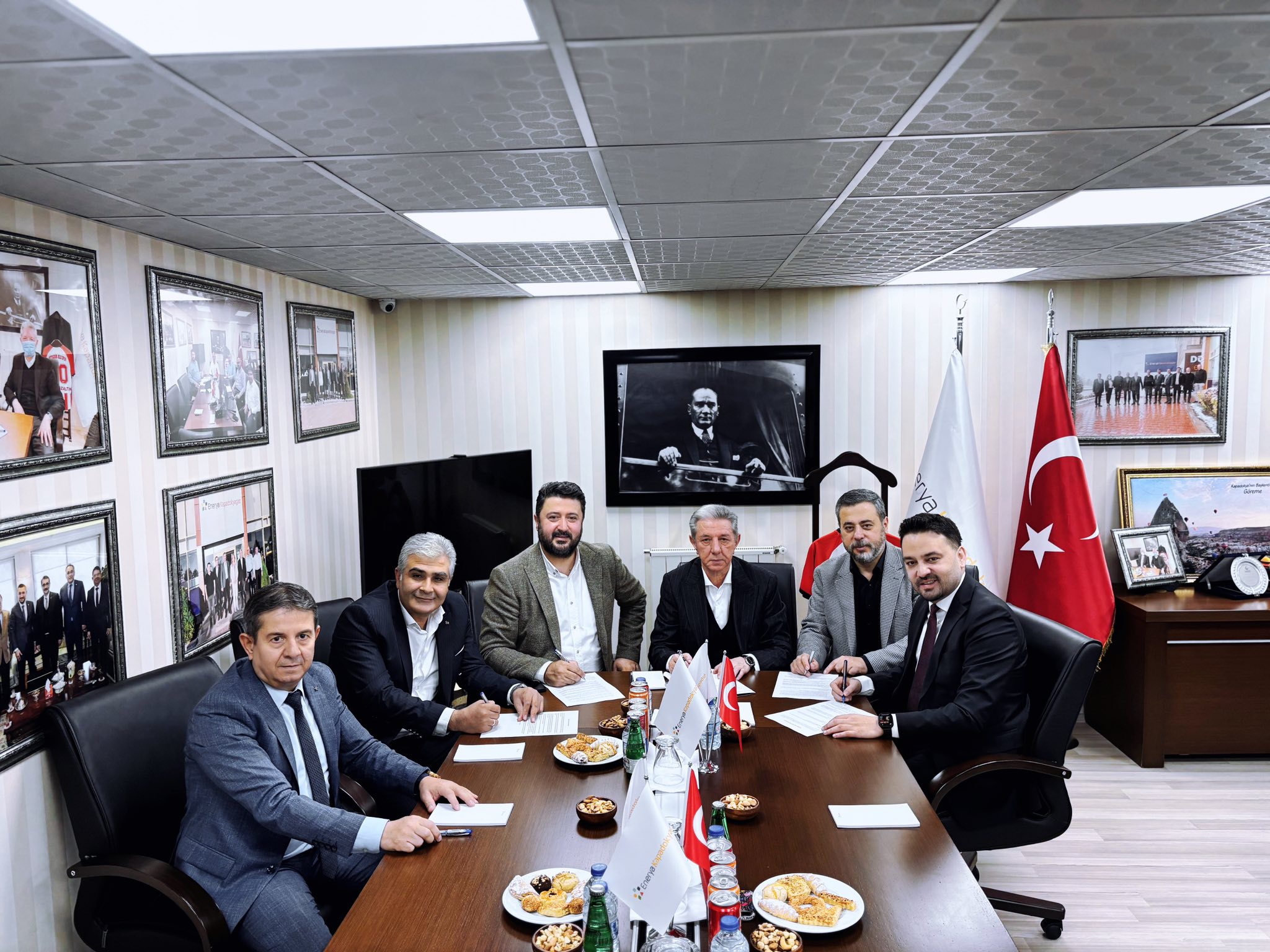 593555898 1567434087605900 3032549736665582270 N