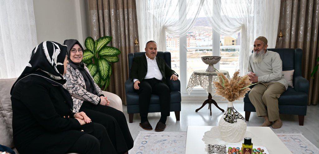 597556865 1165935318996122 5008601971120091370 N