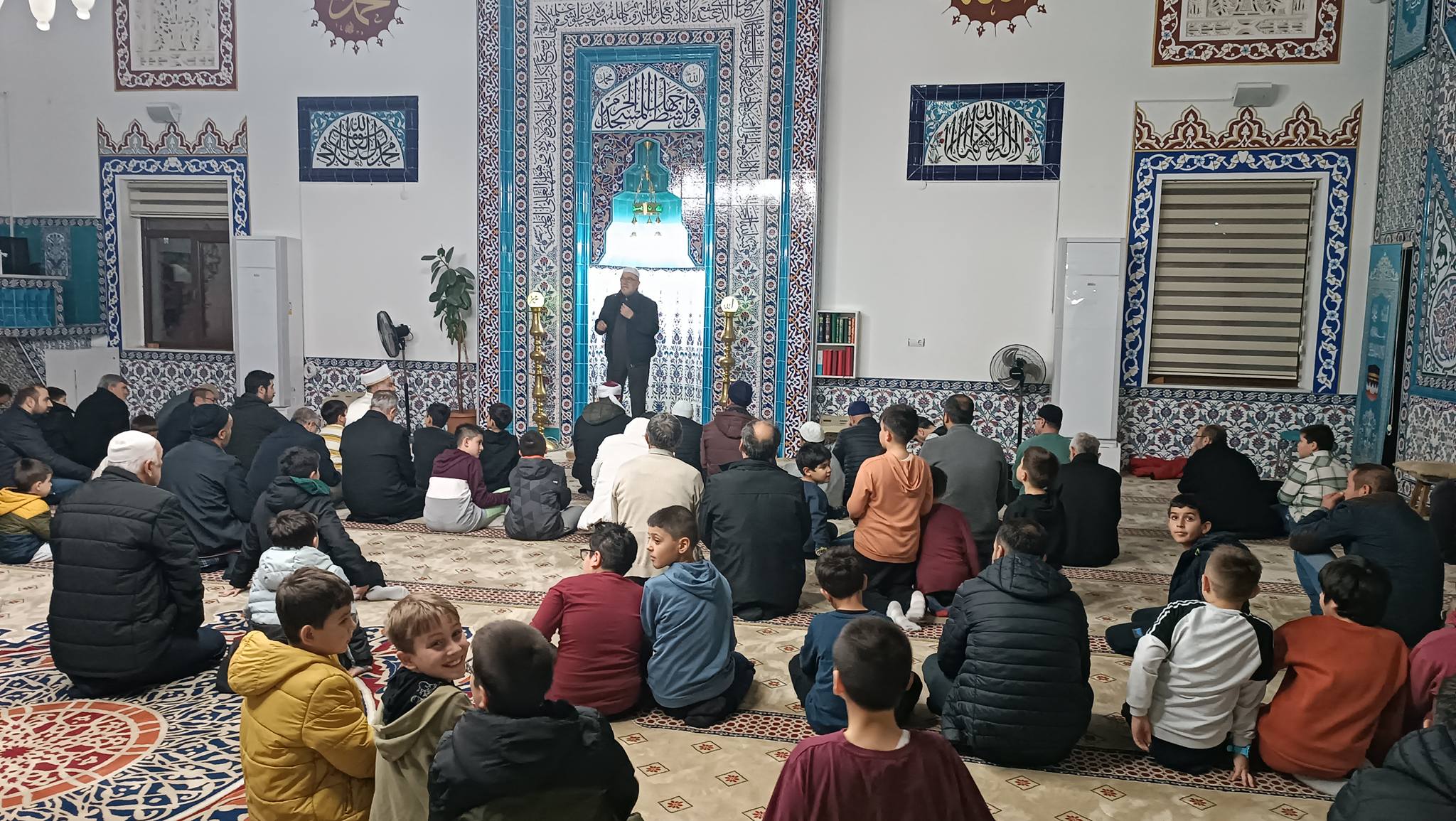 599782638 861343696755183 4659964576815451459 N