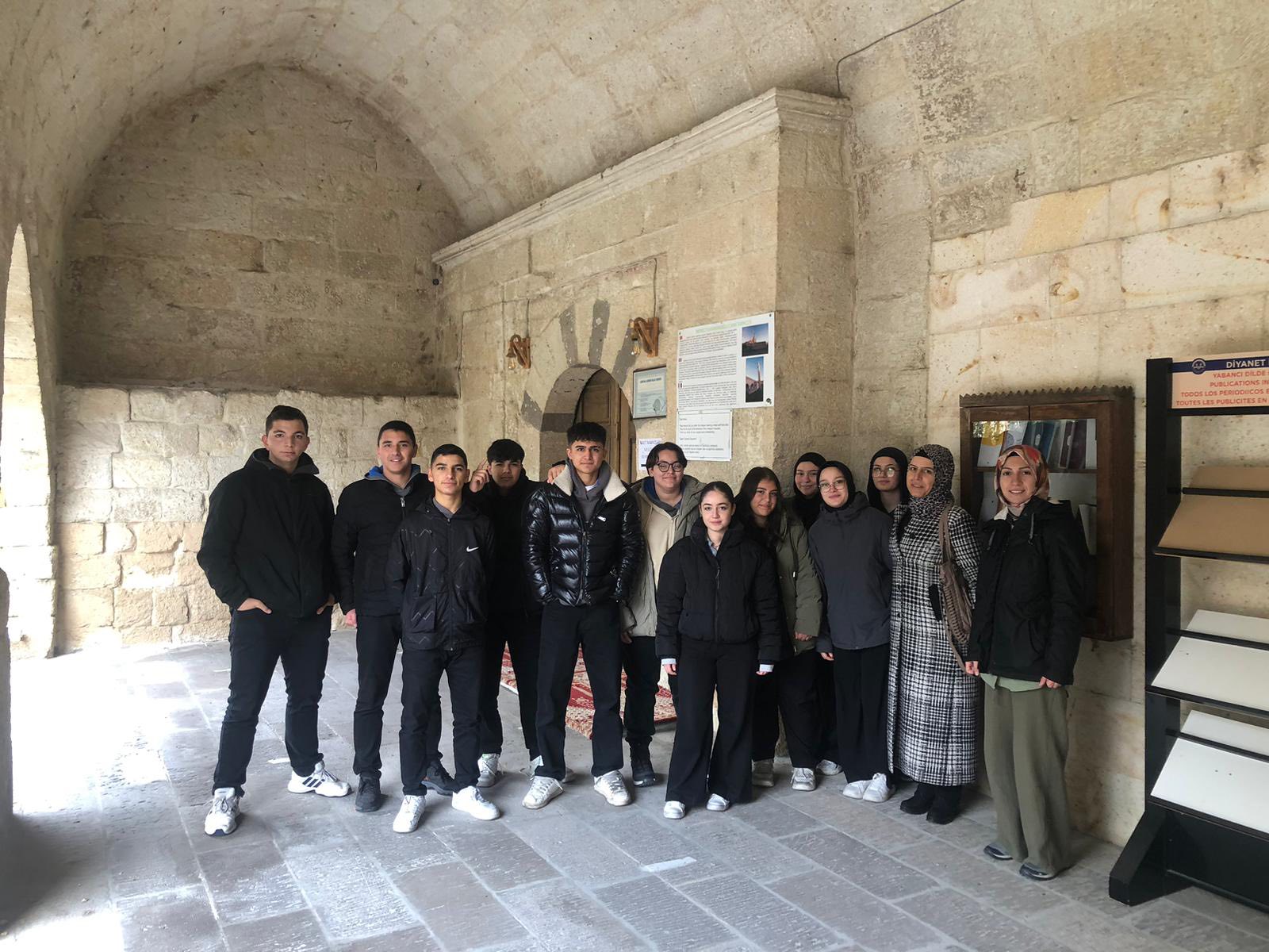 599846175 1264184509074913 6047275944748855488 N