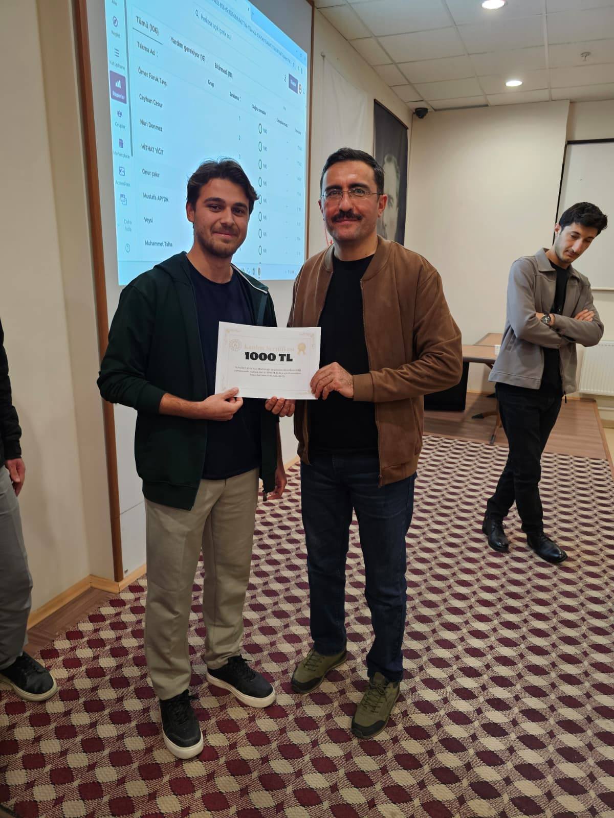 605285921 866401609582725 6033622236482540378 N