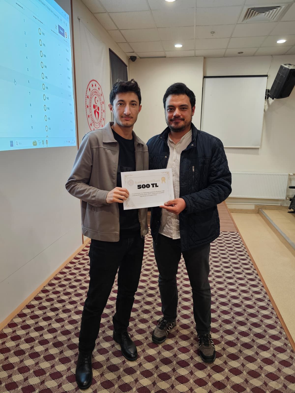 605287917 866428999579986 4163433352326110335 N