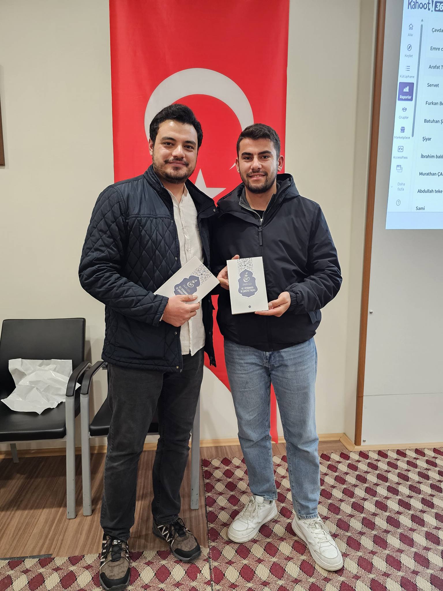 605313050 866401676249385 793240321480552791 N