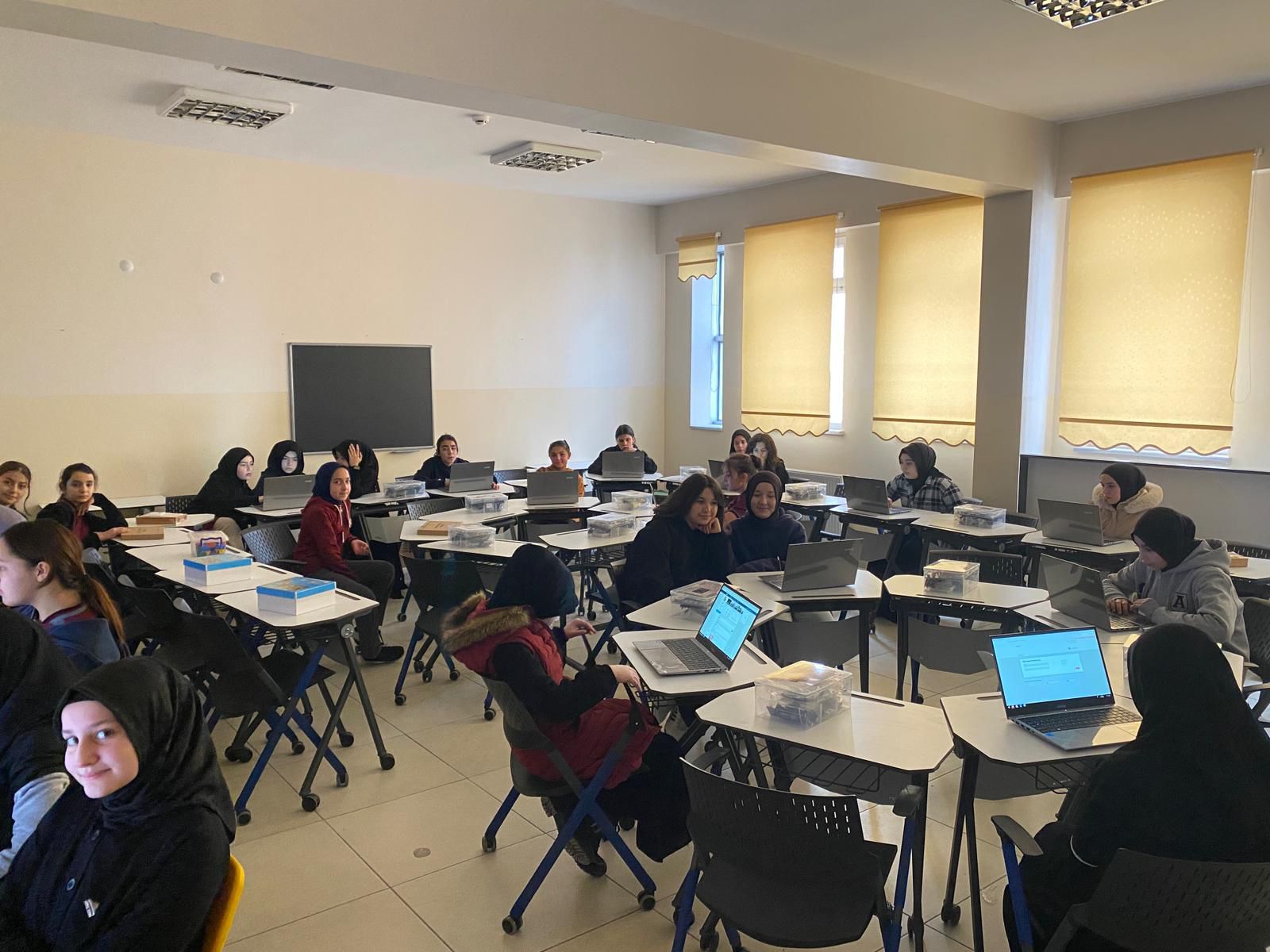 Whatsapp Image 2025 12 12 At 11.25.24 (5)