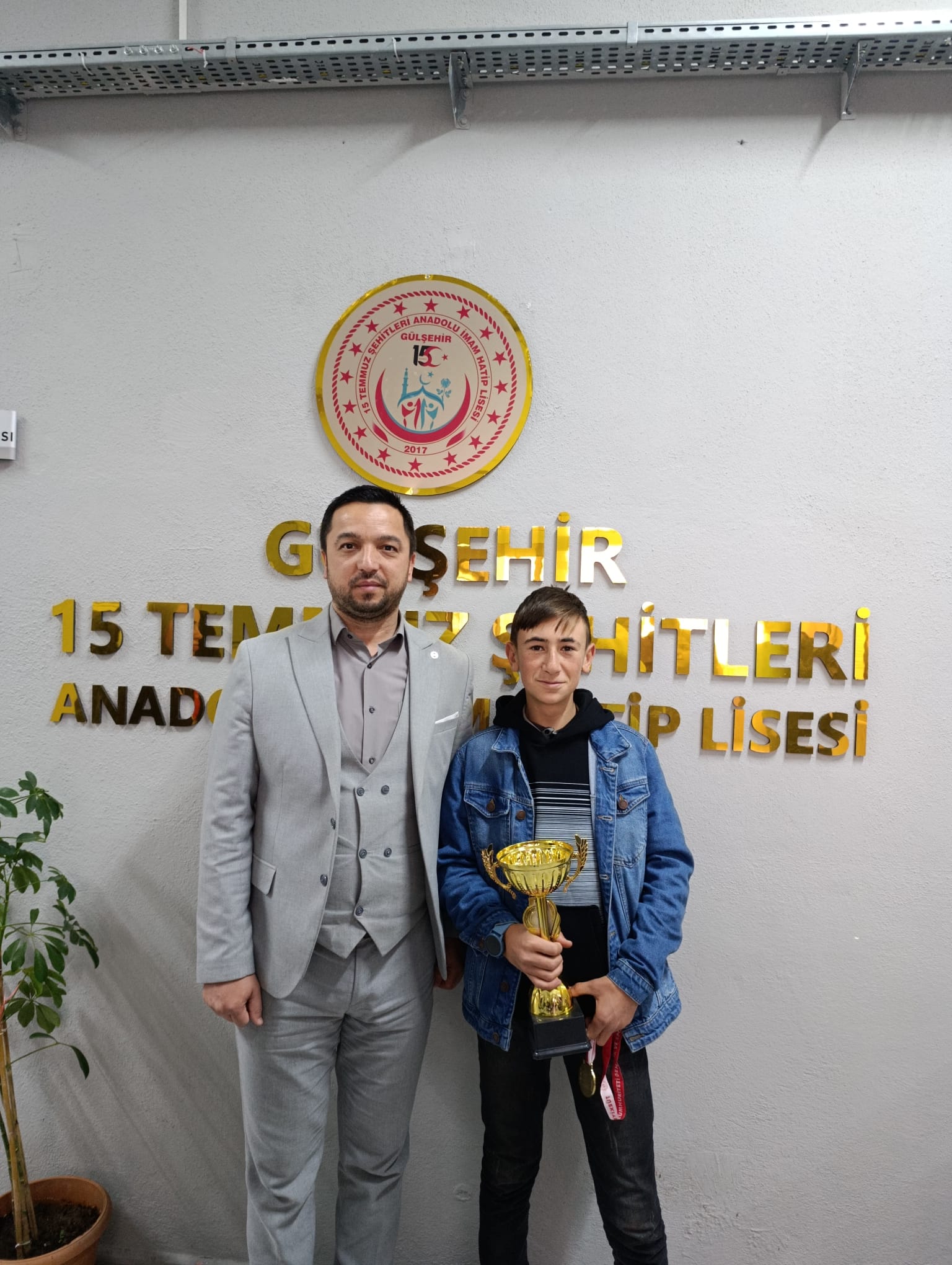 Whatsapp Image 2025 12 12 At 12.04.23