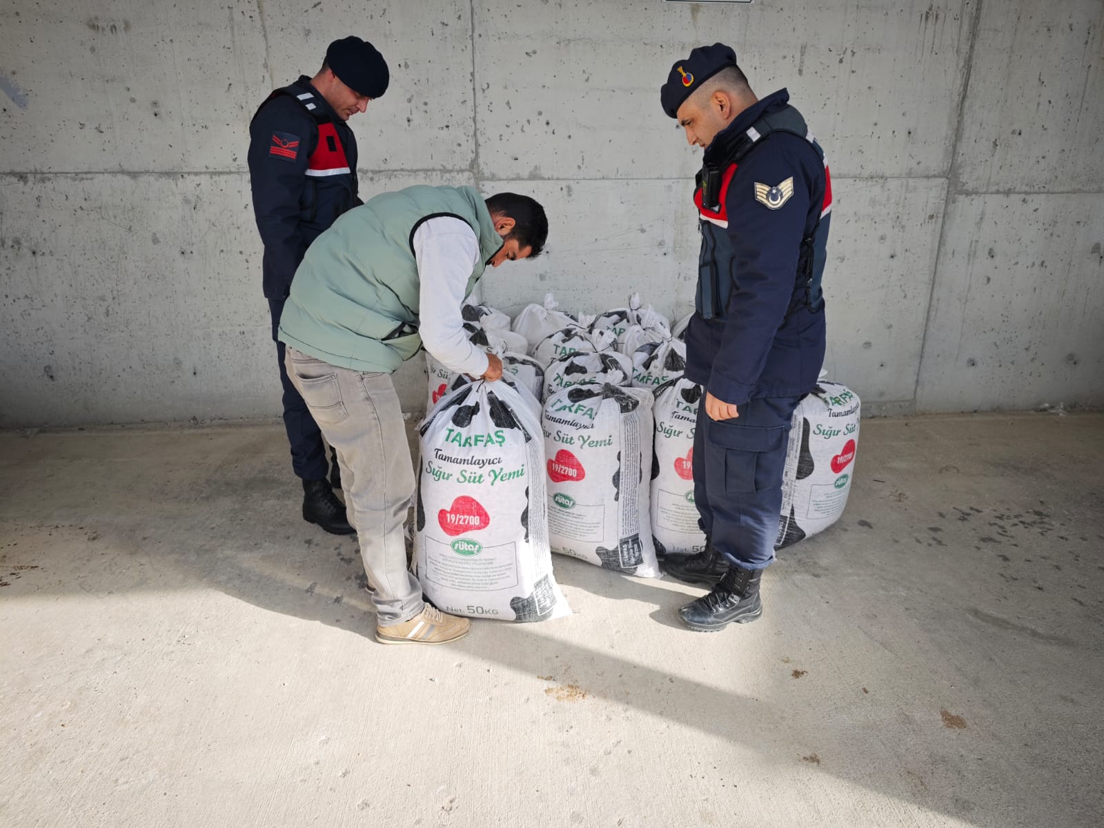 Whatsapp Image 2025 12 16 At 15.24.06 (2)