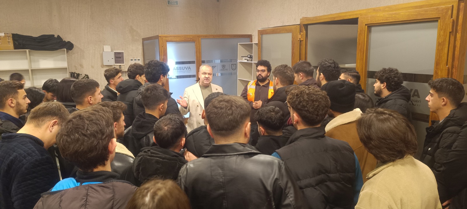 Whatsapp Image 2025 12 18 At 09.57.45 (3)