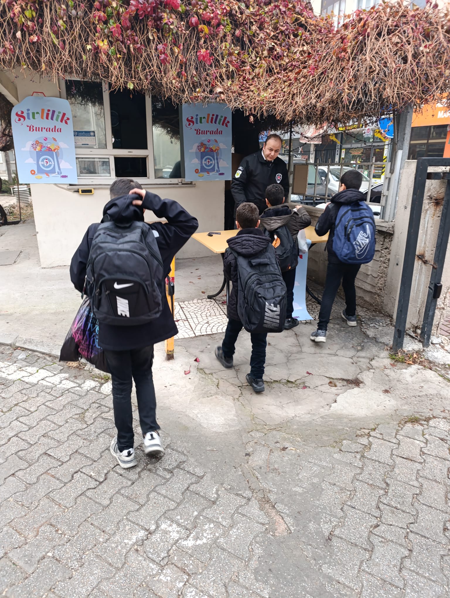 Whatsapp Image 2025 12 25 At 09.28.07