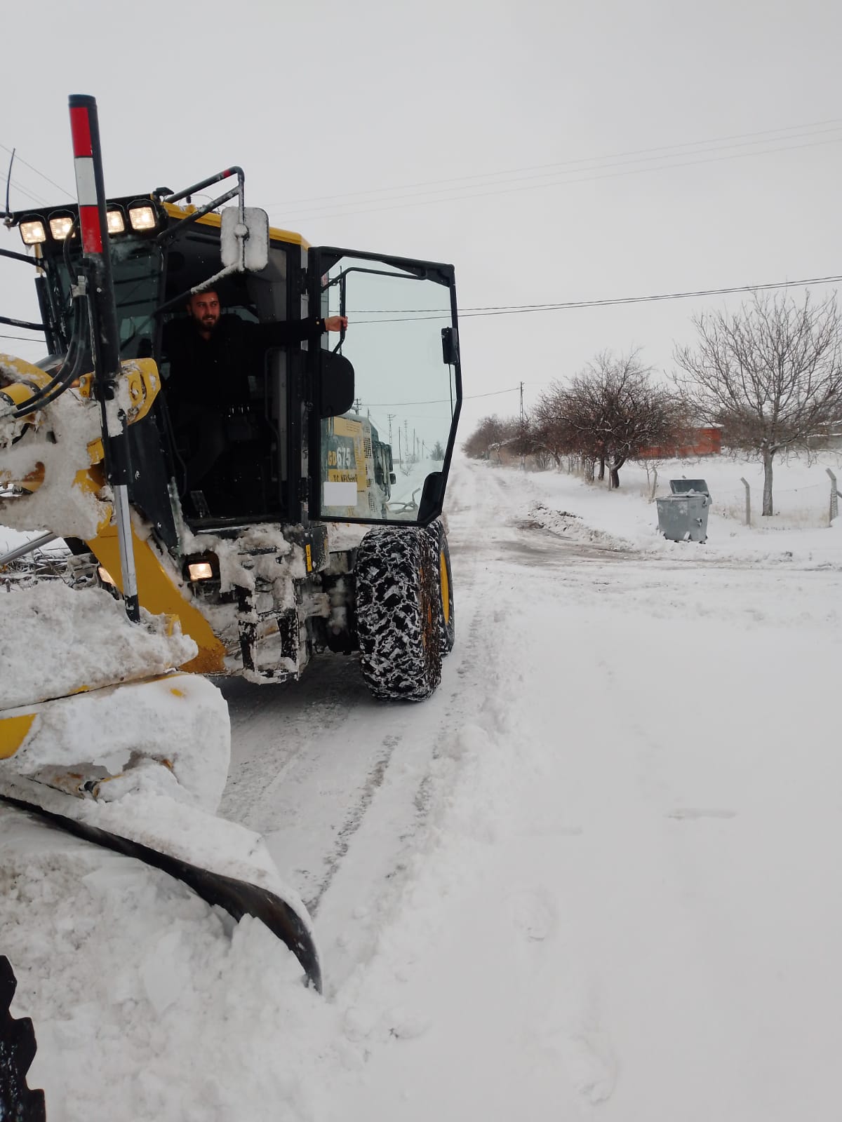 606075525 868296435838566 8890117692954434343 N